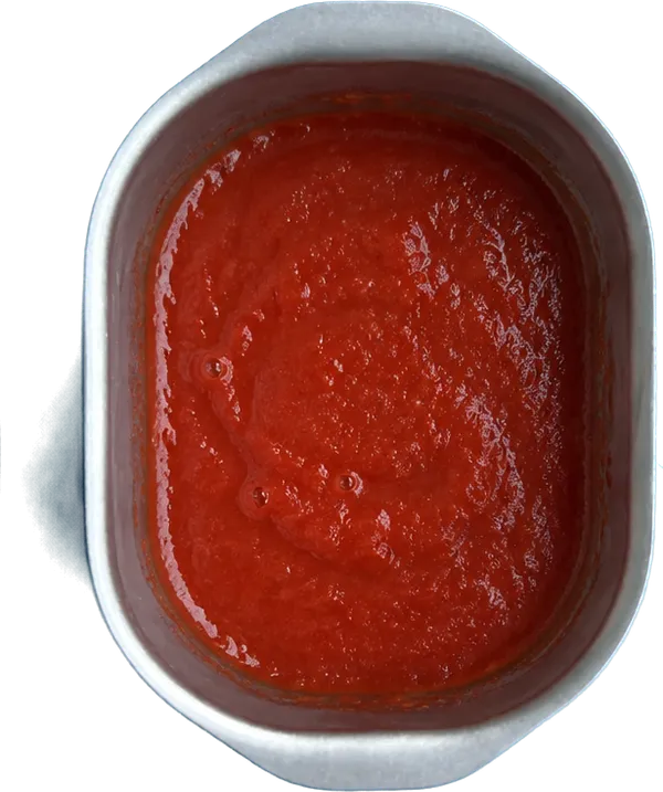 Nel sesto contenitore mettete 300 g di polpa di pomodoro.