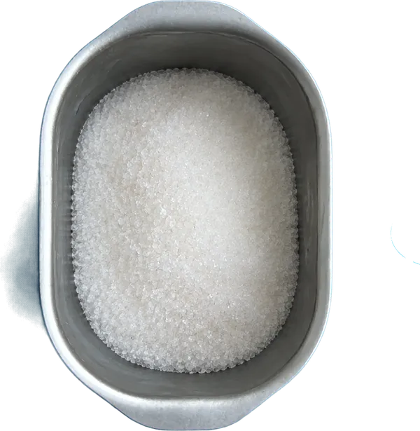 Nel secondo contenitore mettete 100 g di zucchero bianco.