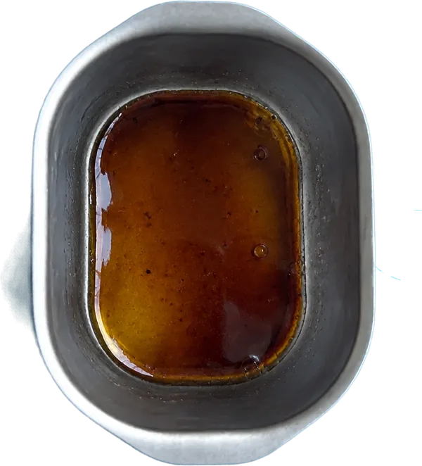 Nel quinto contenitore mettete 20 g di aceto balsamico, 20 g di miele e 15 g di acqua.