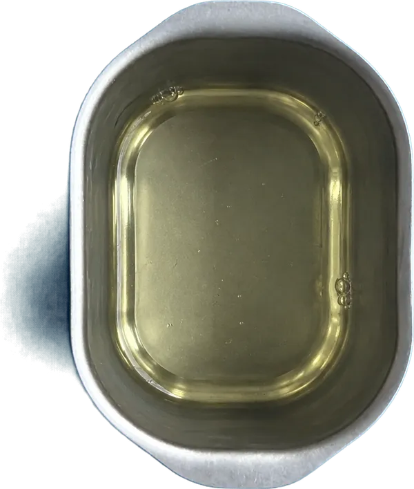 Nel secondo contenitore mettete 60 g di vino bianco secco.