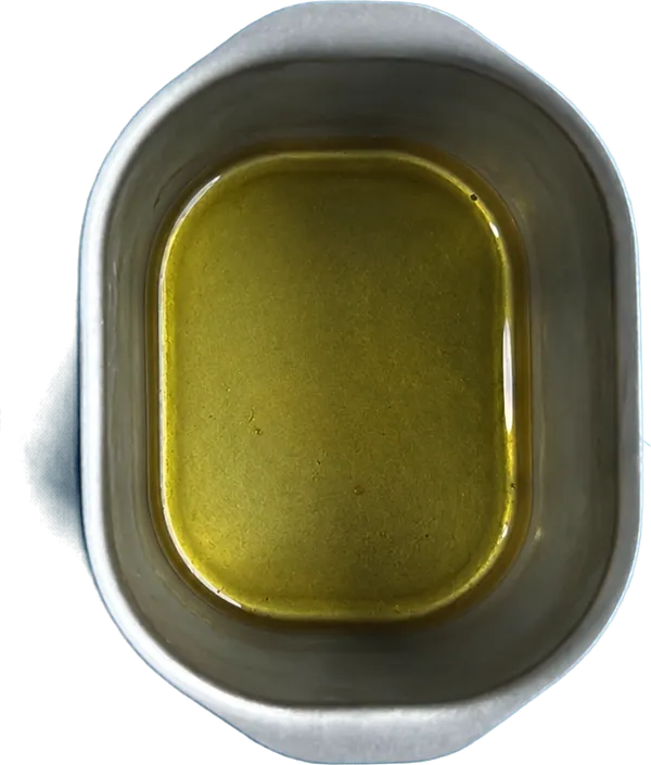 Nel settimo contenitore mettete 30 g di olio extravergine di oliva.