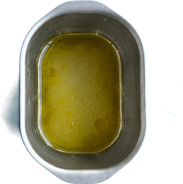 Nel quarto contenitore mettete 35 g di olio extravergine di oliva e 10 g di succo di limone.