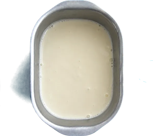 Nel secondo contenitore mettete 200 g di panna fresca.