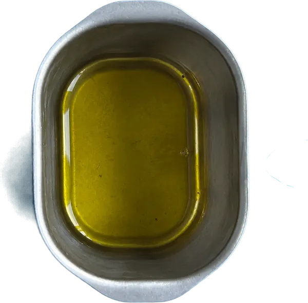 Nel quinto contenitore mettete 25 g di olio extravergine di oliva.