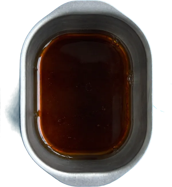 Nel sesto contenitore mettete 40 g di acqua, 30 g di salsa di soia e 25 g di miele.